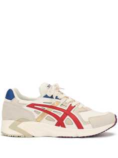 Asics кроссовки из коллаборации с Carnival Muay Thai