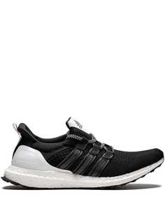 Adidas кроссовки UltraBoost из коллаборации с Wood Wood