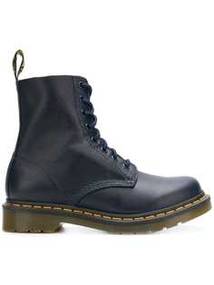 Dr. Martens 1460 Pascal Virginia boots