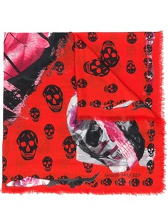 Alexander McQueen шарф с вышивкой Skull