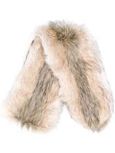 Urbancode textured furry scarf