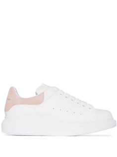 Alexander McQueen массивные кроссовки на шнуровке