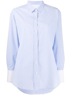 Closed buttoned loose shirt
