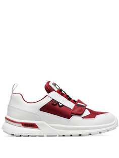 Prada кроссовки на шнуровке