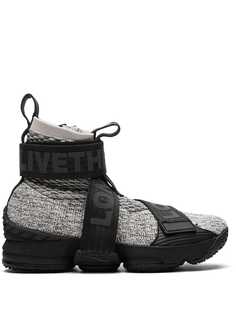 Nike кроссовки Lebron 15 LIF