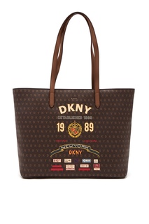 Коричневая сумка с логотипами Dkny