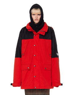 Красно-черная парка с капюшоном Vetements