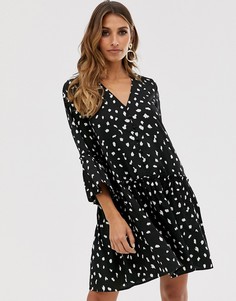 Свободное платье с расклешенными рукавами Vero Moda - Мульти