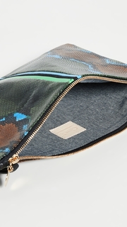 Clare V. Flat Clutch