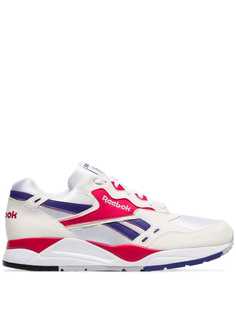 Reebok массивные кроссовки Bolton со вставками