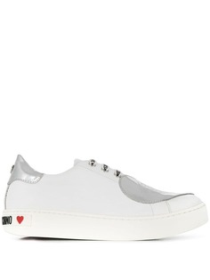 Love Moschino кроссовки на шнуровке с логотипом