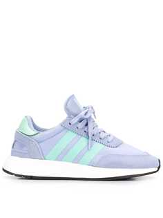 Adidas кроссовки с контрастными полосками