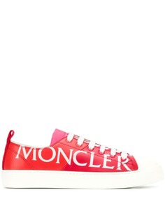 Moncler кроссовки на шнуровке с логотипом