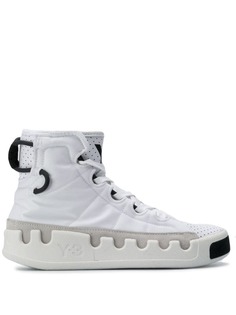 Y-3 кроссовки с перфорацией