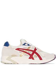 Asics кроссовки Muay Thai из коллаборации с Carnival
