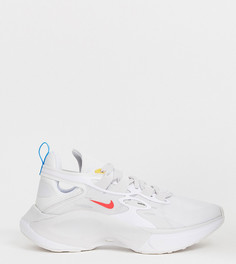 Белые кроссовки Nike Signal