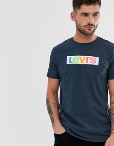 Темно-синяя футболка с разноцветным логотипом Levis - Темно-синий Levis®