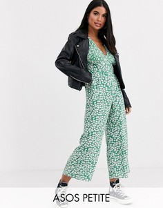 Зеленый комбинезон с цветочным принтом и пуговицами ASOS DESIGN Petite - Мульти