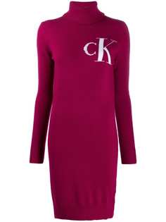 Calvin Klein платье с высоким воротником в рубчик и логотипом