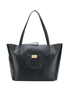 Salvatore Ferragamo текстурная сумка-тоут Gancio