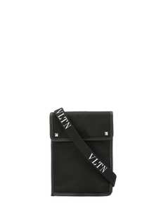 Valentino нагрудная сумка Valentino Garavani с логотипом VLTN