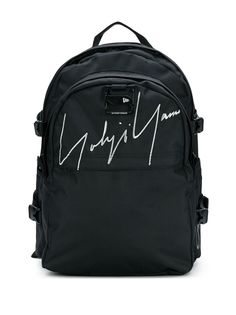 Yohji Yamamoto рюкзак с вышитой подписью