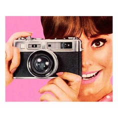 Картина (50х40 см) Девушка с фотоаппаратом HE-101-744 Ekoramka