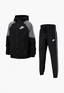 Костюм спортивный Nike