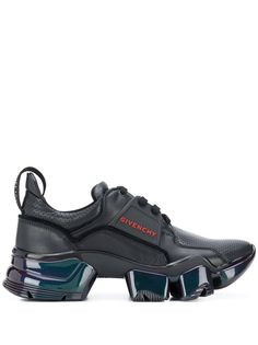 Givenchy кроссовки Jaw на массивной подошве