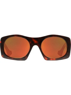 Gucci Eyewear солнцезащитные очки в квадратной оправе