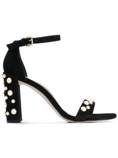 Stuart Weitzman босоножки с жемчужными бусинами