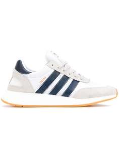 adidas кроссовки с полосками