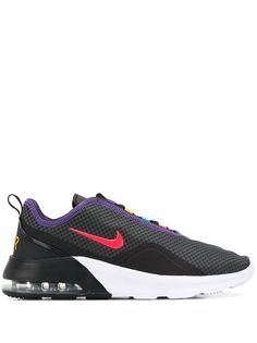 Nike кроссовки с логотипом