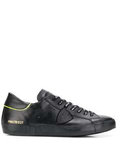 Philippe Model side patch detail lace-up sneakers
