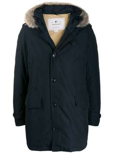 Woolrich парка с капюшоном