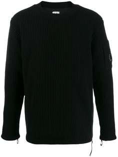 CP Company джемпер в рубчик с декором Lens