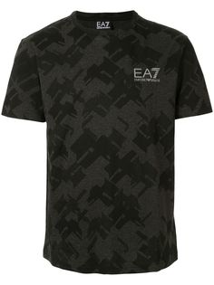 Ea7 Emporio Armani футболка с геометричным принтом