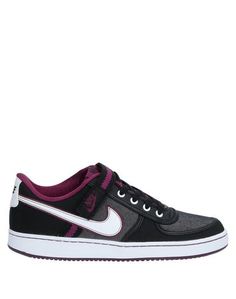 Низкие кеды и кроссовки Nike