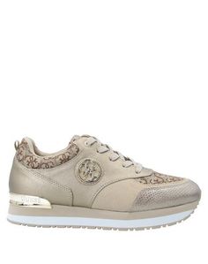 Низкие кеды и кроссовки Guess