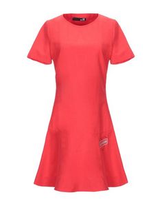 Короткое платье Love Moschino