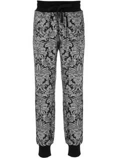 Dolce & Gabbana жаккардовые брюки с нашивкой Heraldic DG