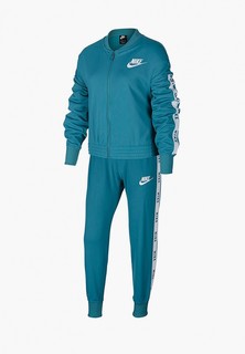 Костюм спортивный Nike