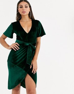 Бархатное платье с запахом и глубоким вырезом Club L London