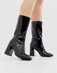 Черные лакированные сапоги на блочном каблуке Public Desire Cinder