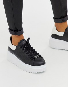 Кожаные кроссовки на массивной подошве Bronx