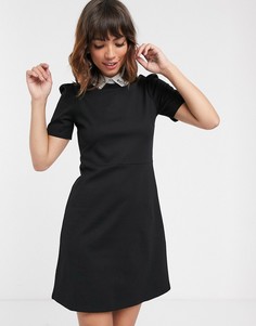 Черное свободное платье с контрастным воротником River Island