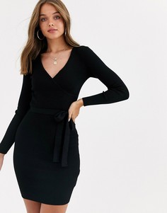 Черное трикотажное платье с поясом Lipsy
