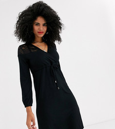 Черное трикотажное платье с кружевом Mamalicious Mama.Licious