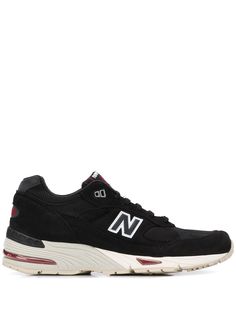 New Balance кроссовки на шнуровке