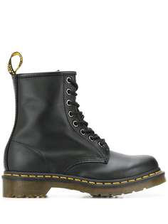 Dr. Martens ботинки 1460 на шнуровке
